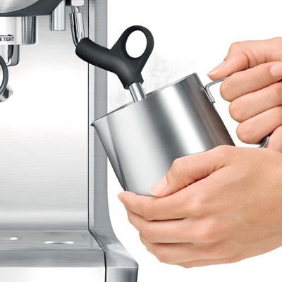 Cafeteras con Molino. Breville BES870XL Cafetera Espresso. Vaporizador